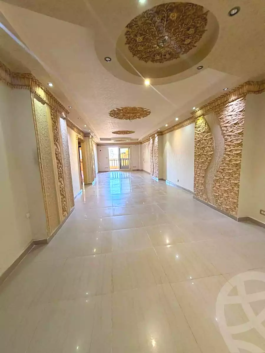 https://aqarmap.com.eg/en/listing/6874046-for-sale-alexandria-al-agamy-lbytsh-el-reyad-st