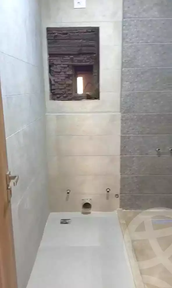 https://aqarmap.com.eg/en/listing/6874331-for-sale-cairo-new-cairo-compounds-mayan-compound-stm