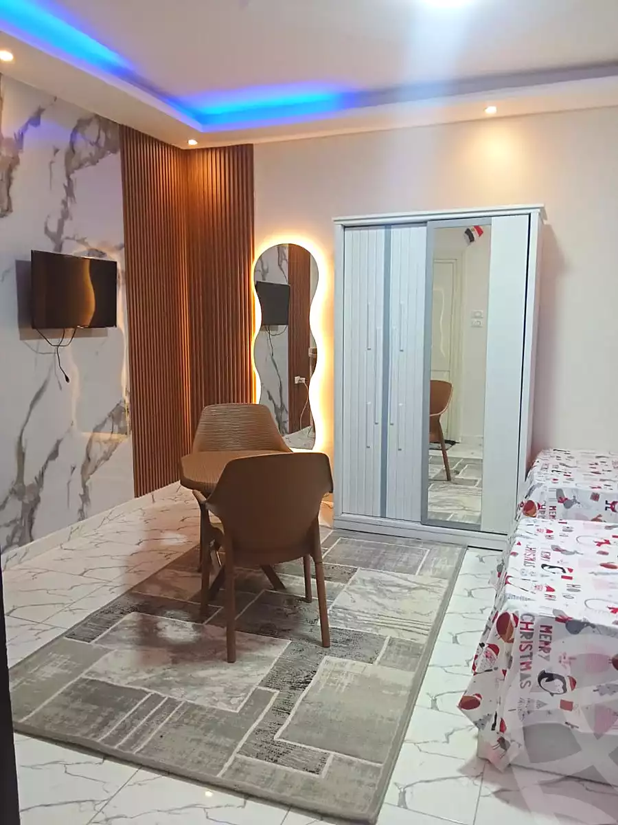 https://aqarmap.com.eg/ar/listing/6874353-for-rent-cairo-6th-of-october-el-ahyaa-neighborhood-1st