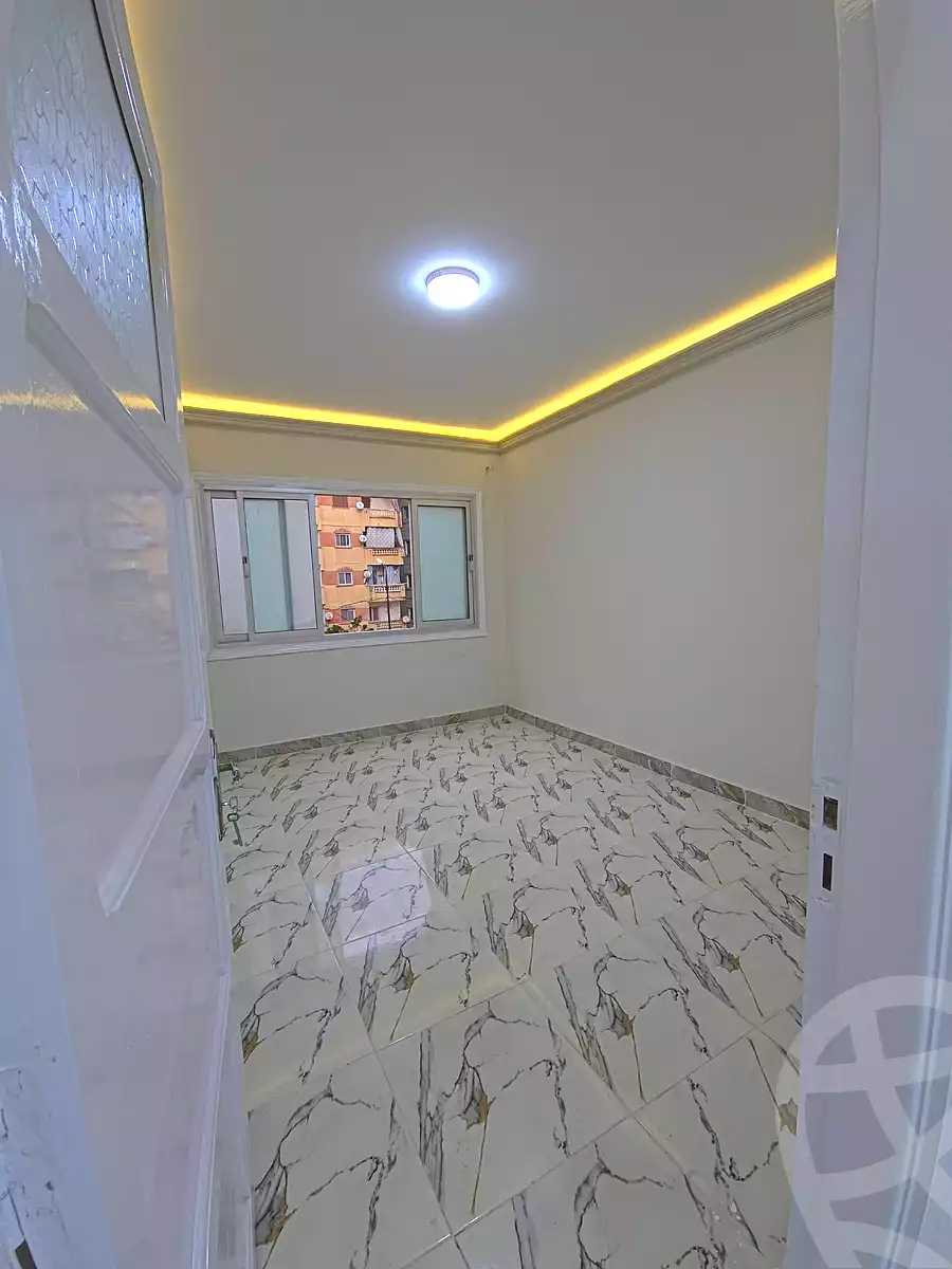 https://aqarmap.com.eg/ar/listing/6874414-for-sale-alexandria-al-agamy-el-hanouvel-al-haded-we-al-soulb-st