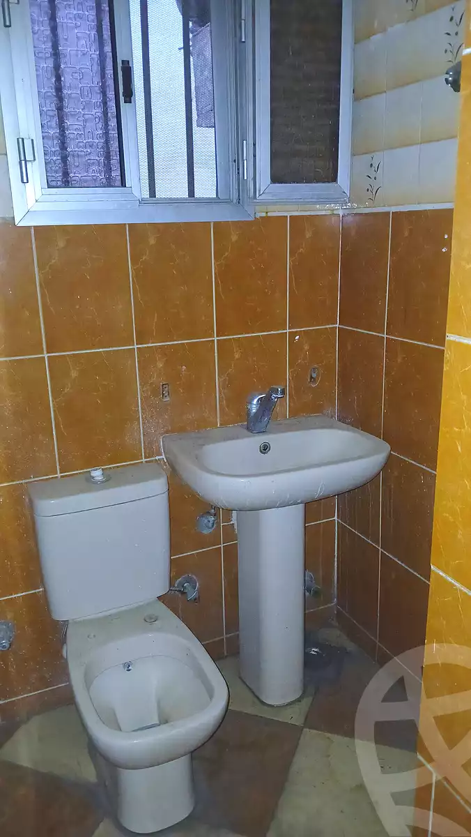 https://aqarmap.com.eg/en/listing/6874457-for-sale-cairo-shoubra-jzyr-bdrn-ahmed-badawi-st