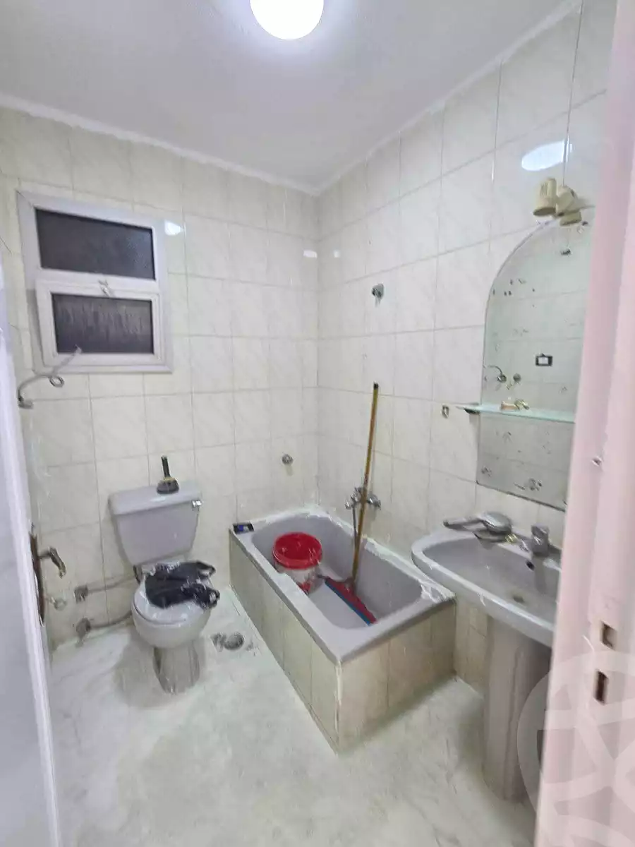 https://aqarmap.com.eg/ar/listing/6874514-for-sale-alexandria-al-agamy-shataa-el-nakheel
