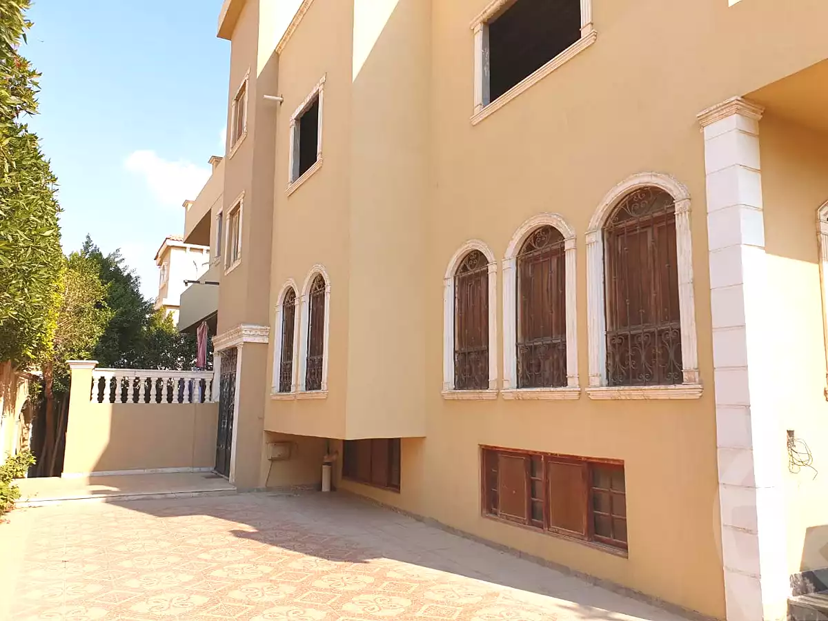 https://aqarmap.com.eg/ar/listing/6874532-for-sale-cairo-el-sheikh-zayed-city-el-hay-eltaseaa-area-4