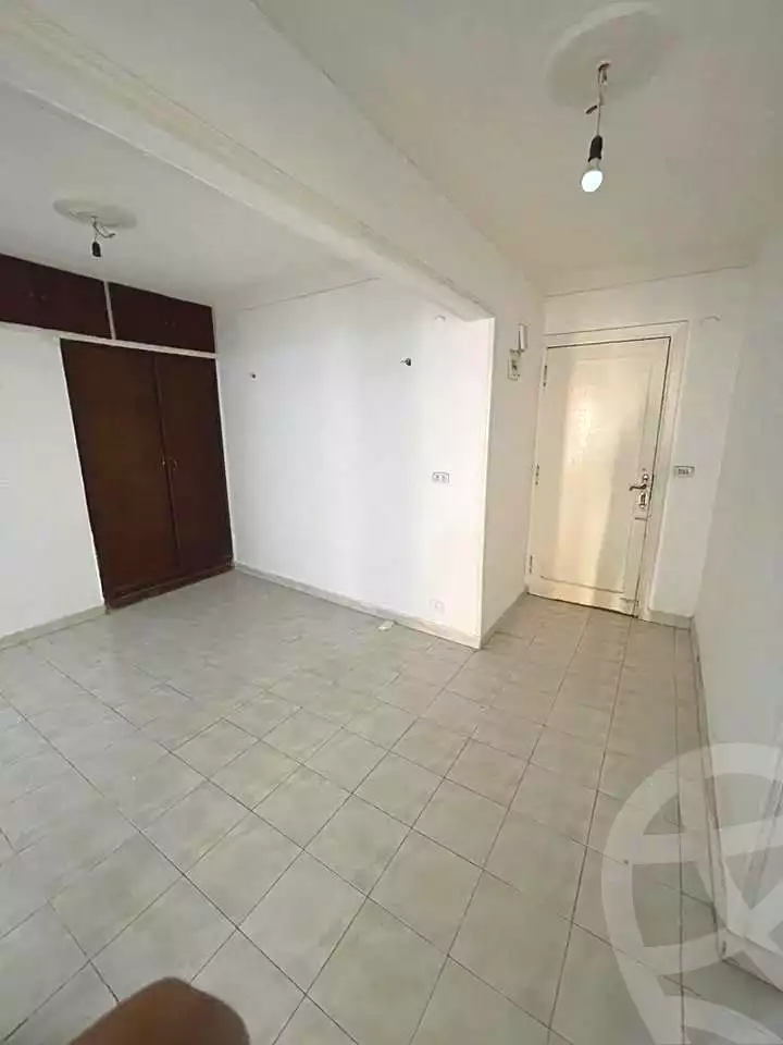 https://aqarmap.com.eg/ar/listing/6874685-for-sale-alexandria-al-agamy-lbytsh-bianchiii