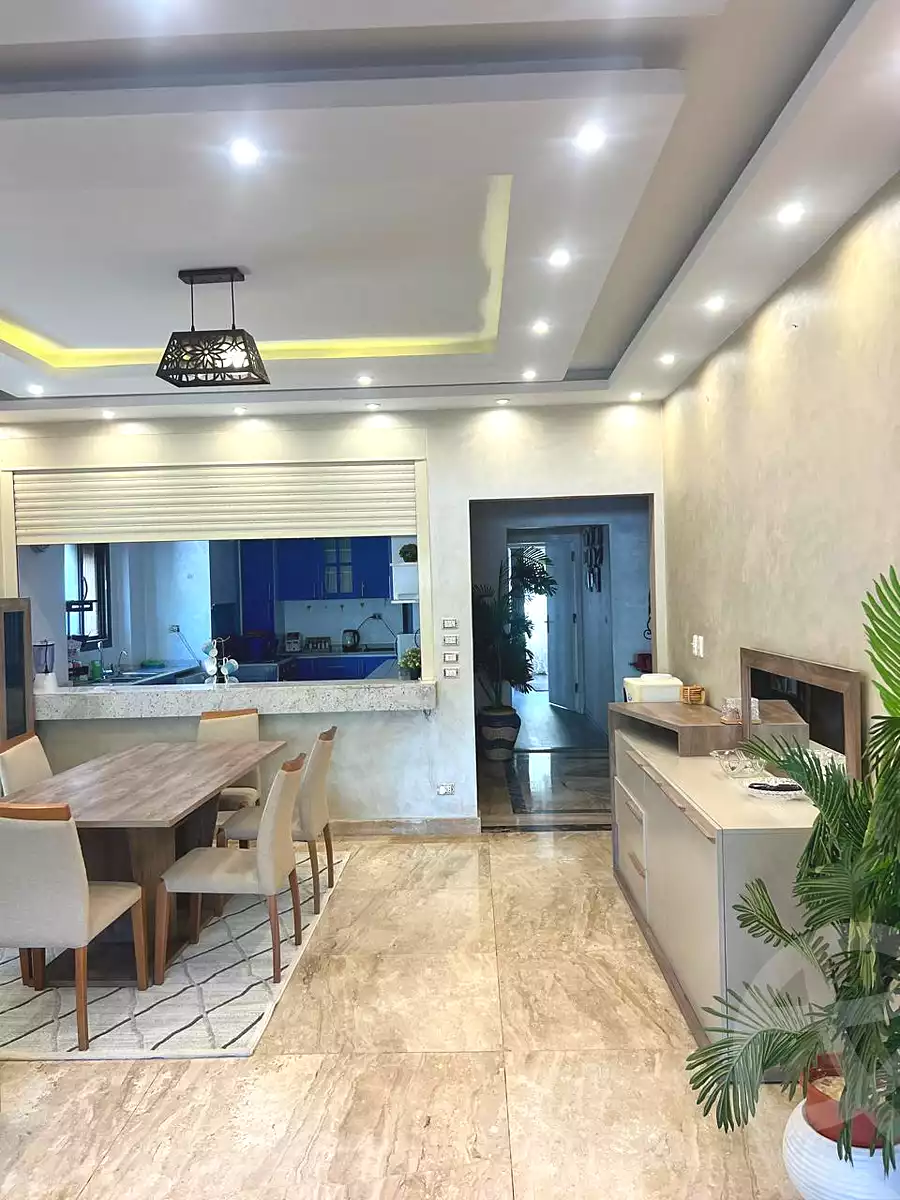 https://aqarmap.com.eg/ar/listing/6874786-for-rent-cairo-el-sheikh-zayed-city-compounds-kmbwnd-wn-16-swdyk