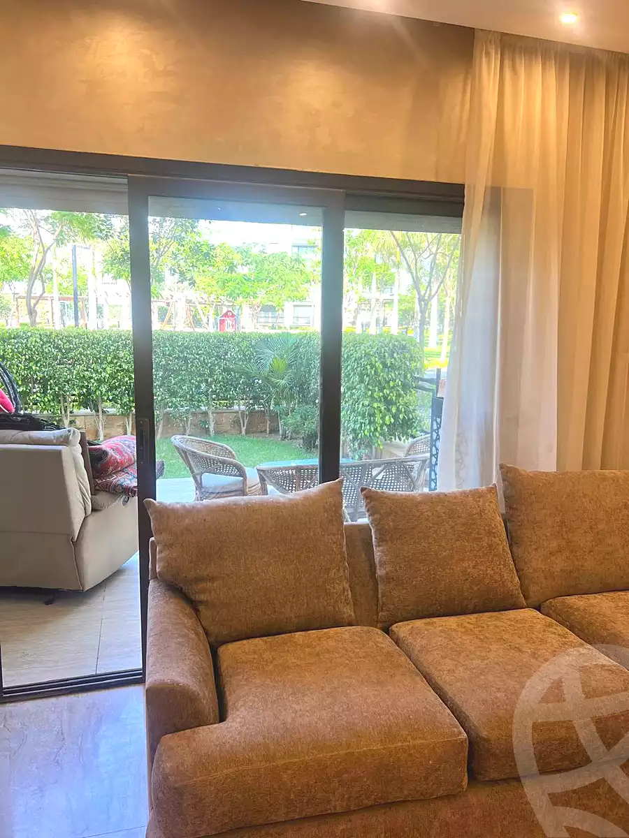 https://aqarmap.com.eg/ar/listing/6874786-for-rent-cairo-el-sheikh-zayed-city-compounds-kmbwnd-wn-16-swdyk