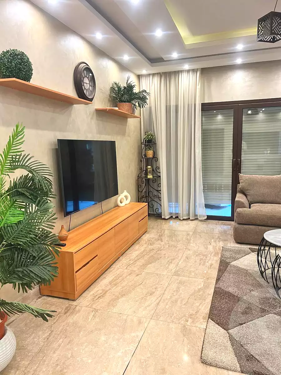 https://aqarmap.com.eg/ar/listing/6874786-for-rent-cairo-el-sheikh-zayed-city-compounds-kmbwnd-wn-16-swdyk