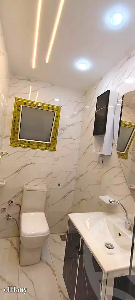 https://aqarmap.com.eg/en/listing/6874862-for-rent-alexandria-al-agamy-el-hanouvel