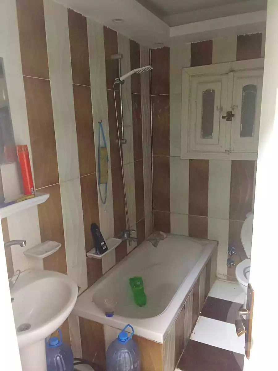 https://aqarmap.com.eg/ar/listing/6874924-for-sale-alexandria-al-agamy-lbytsh-bianchiii