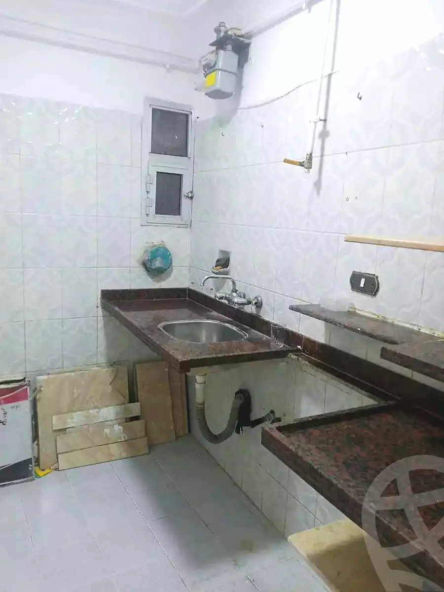 https://aqarmap.com.eg/en/listing/6875430-for-sale-alexandria-al-agamy-el-hanouvel-hanna-st
