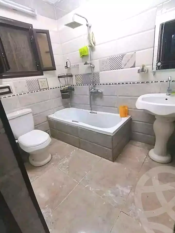 https://aqarmap.com.eg/ar/listing/6875660-for-sale-cairo-ain-shams-alf-maskn-ismail-el-fangari-st
