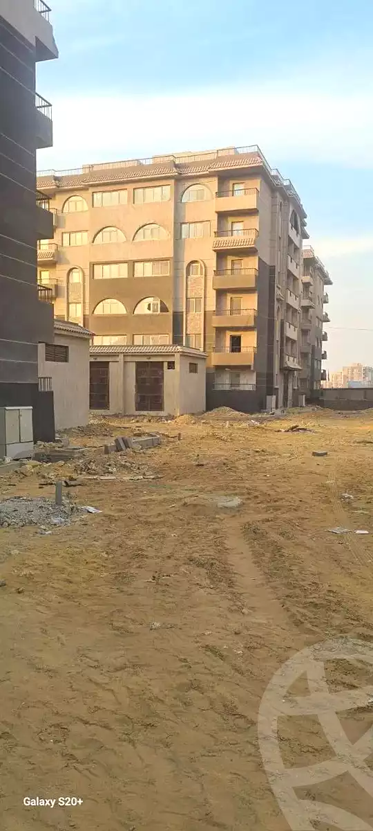 https://aqarmap.com.eg/en/listing/6875685-for-sale-cairo-new-cairo-compounds
