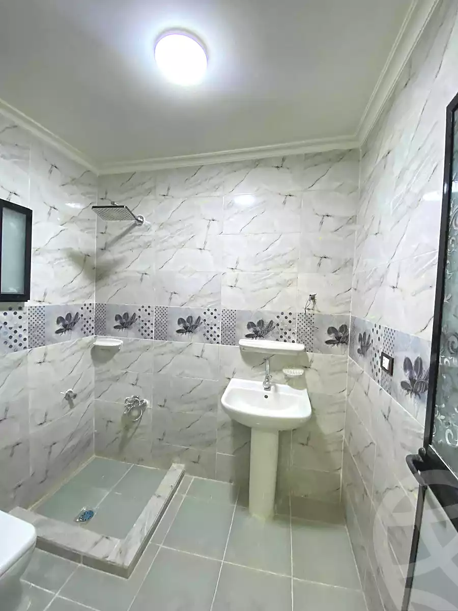 https://aqarmap.com.eg/ar/listing/6875768-for-sale-alexandria-al-agamy-lbytsh-el-salam-st