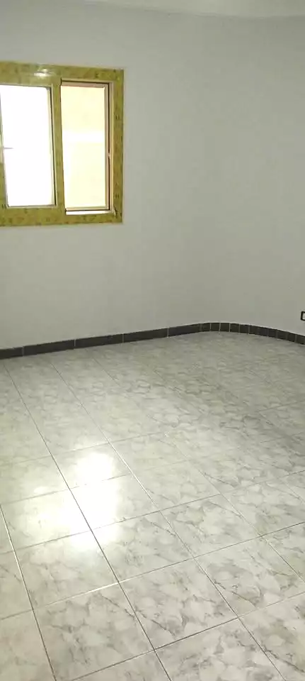 https://aqarmap.com.eg/ar/listing/6875804-for-sale-alexandria-sydy-bshr-sydy-bshr-bhry-el-fakharany-st