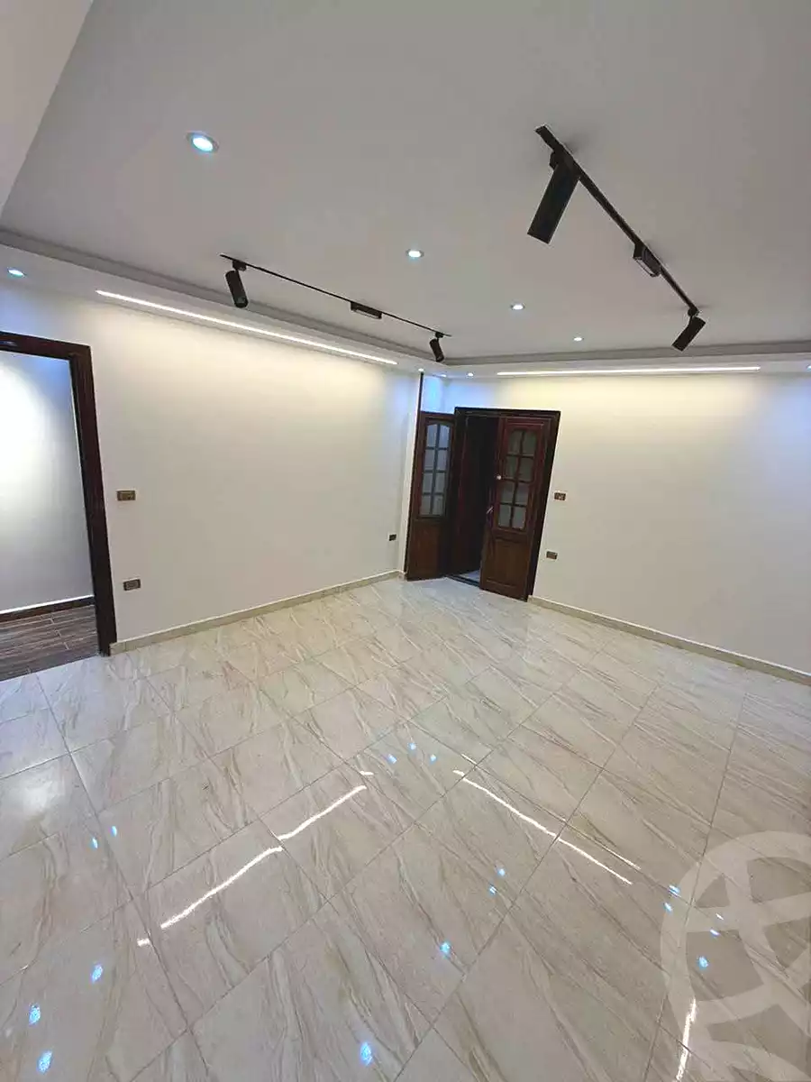 https://aqarmap.com.eg/ar/listing/6875888-for-sale-alexandria-al-agamy-lbytsh