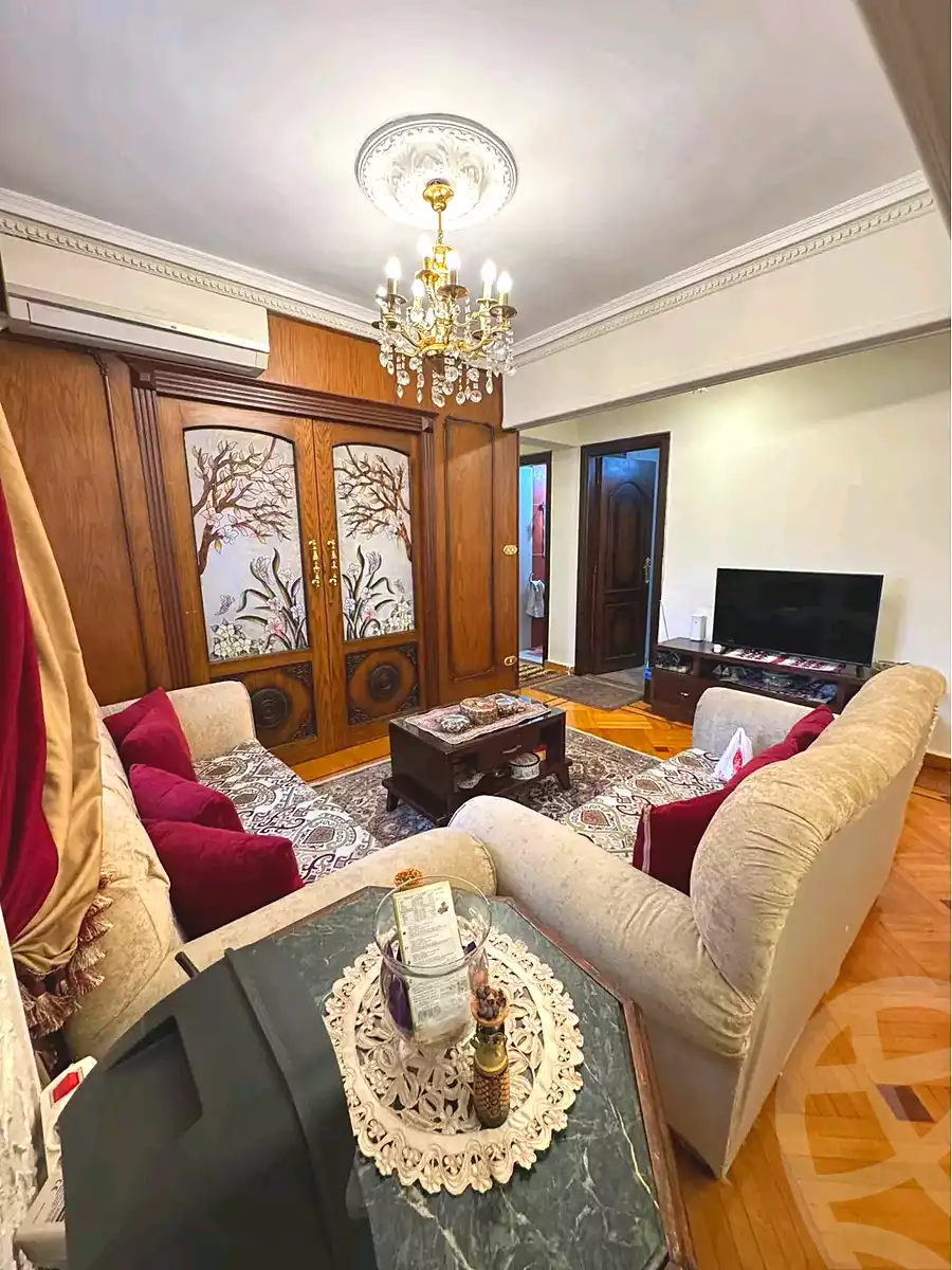 https://aqarmap.com.eg/ar/listing/6876003-for-sale-alexandria-lauran-shr-bw-qyr-tryq-lhry