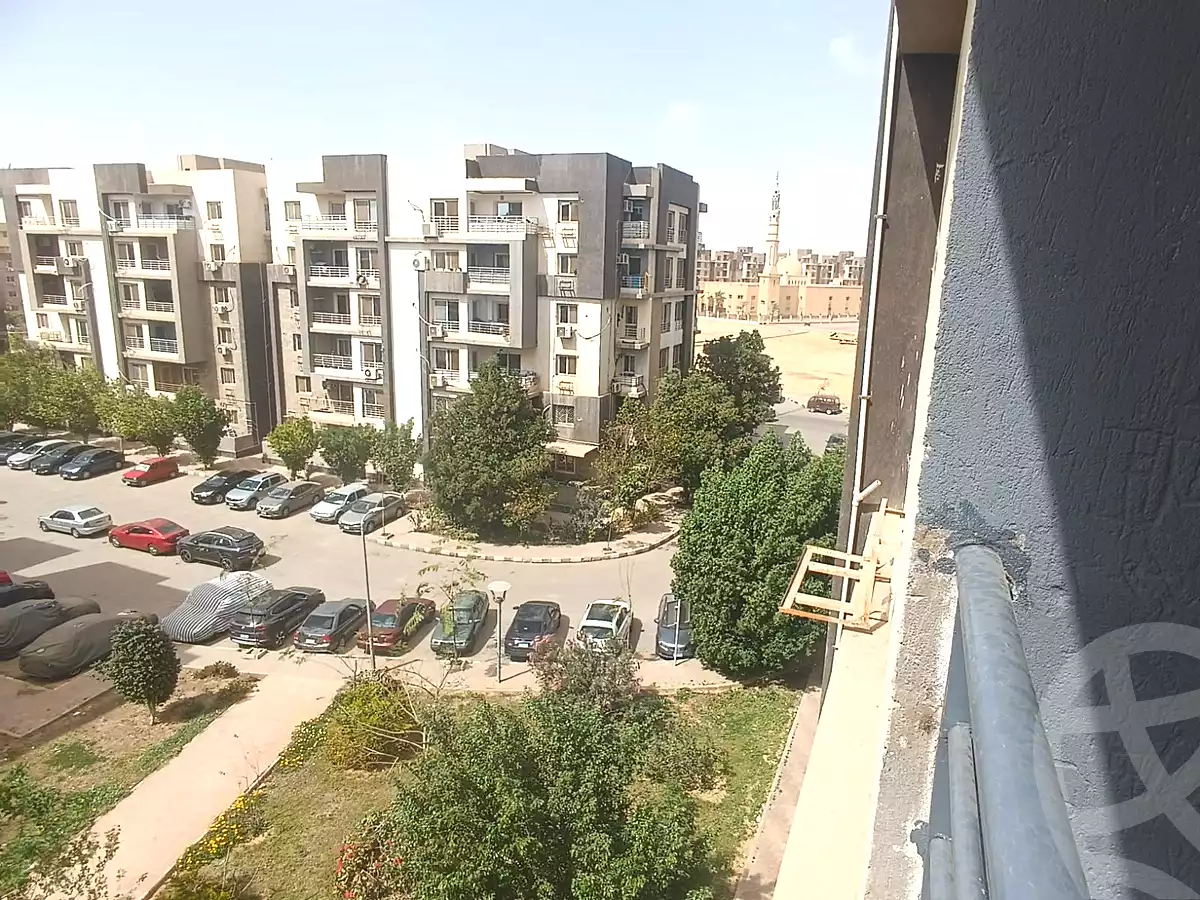 https://aqarmap.com.eg/en/listing/6876127-for-rent-cairo-al-oubour-compounds-dar-misr