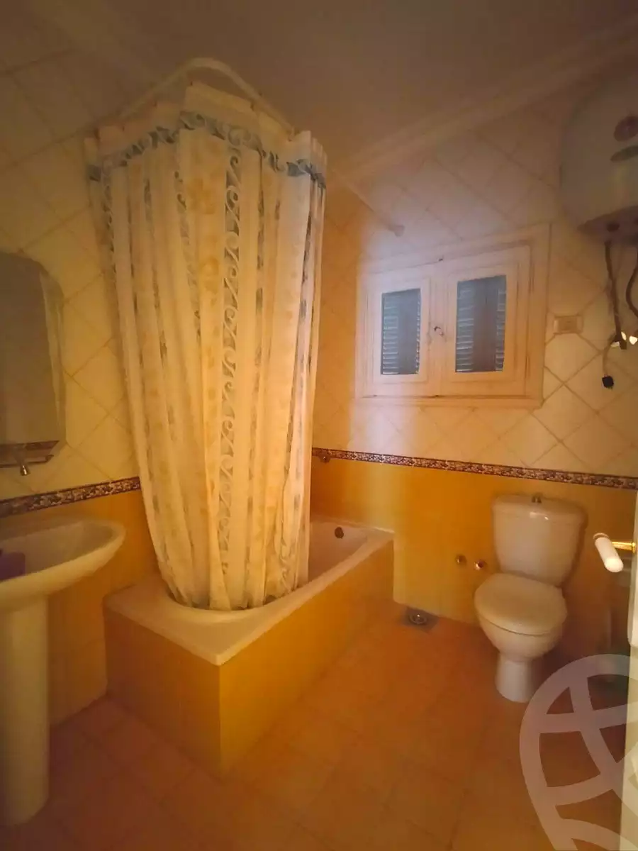 https://aqarmap.com.eg/ar/listing/6876288-for-sale-alexandria-al-agamy-lbytsh-bianchiii