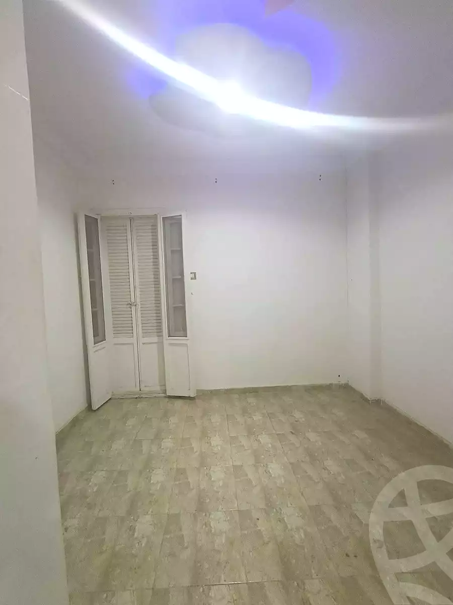 https://aqarmap.com.eg/ar/listing/6876376-for-sale-alexandria-lsywf-el-falki-street-16-el-eslah