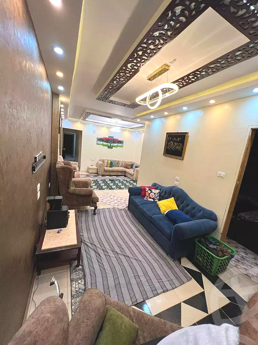 https://aqarmap.com.eg/ar/listing/6876488-for-sale-cairo-helwan-sherif-st