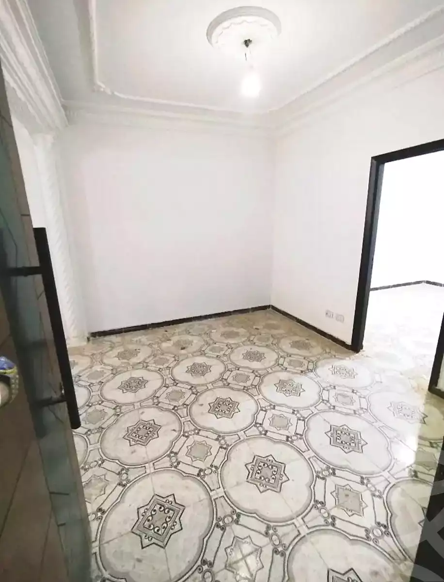 https://aqarmap.com.eg/en/listing/6876486-for-sale-alexandria-lsywf-el-falki-street-16-el-eslah