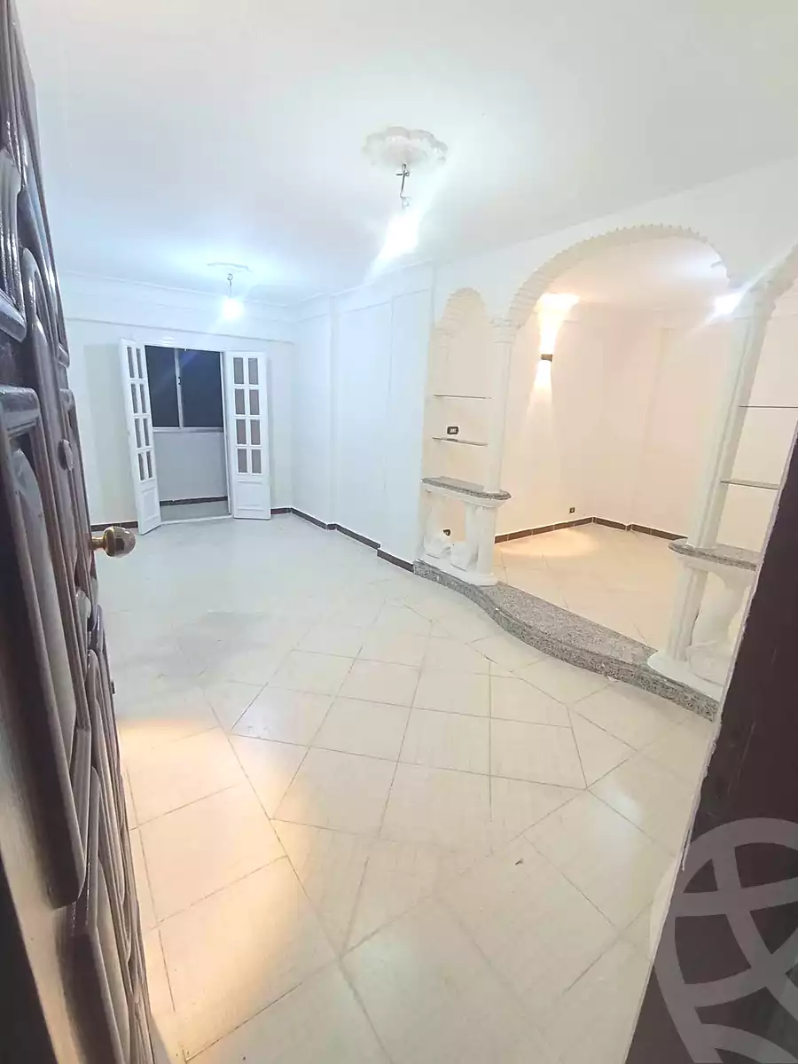 https://aqarmap.com.eg/ar/listing/6876740-for-sale-alexandria-lsywf-el-falki