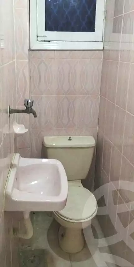https://aqarmap.com.eg/ar/listing/6876793-for-sale-alexandria-sydy-bshr-sydy-bshr-bhry-el-fakharany-st