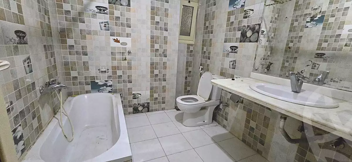 https://aqarmap.com.eg/ar/listing/6877043-for-sale-cairo-el-zaytun-lzytwn-lshrqy-toman-bai-st