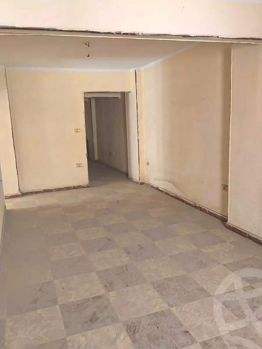 https://aqarmap.com.eg/ar/listing/6877588-for-sale-cairo-helwan-helwan-el-sharkeya-abd-el-rahman-pasha-st