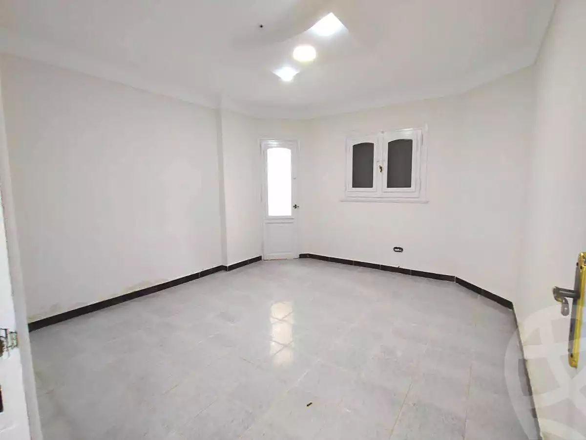 https://aqarmap.com.eg/en/listing/6876149-for-sale-alexandria-al-agamy-shataa-el-nakheel