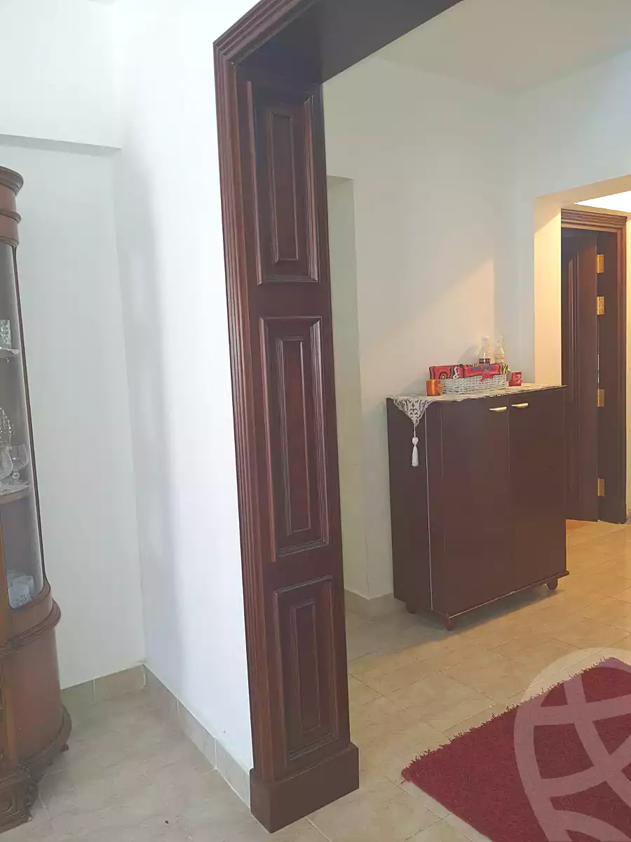 https://aqarmap.com.eg/ar/listing/6877860-for-sale-cairo-new-cairo-lrhb-city-mtdd-lrhb-phase-8