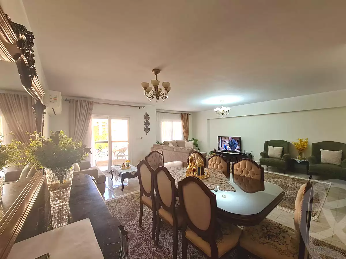 https://aqarmap.com.eg/ar/listing/6877860-for-sale-cairo-new-cairo-lrhb-city-mtdd-lrhb-phase-8