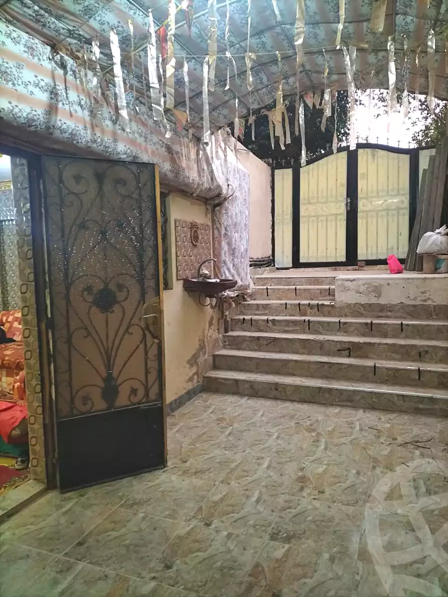 https://aqarmap.com.eg/ar/listing/6877928-for-sale-cairo-el-sheikh-zayed-city-el-hay-el-hady-ashaer-area-1-street-10