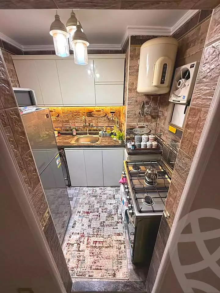 https://aqarmap.com.eg/ar/listing/6878930-for-sale-alexandria-ganaklis-shr-bw-qyr-tryq-lhry