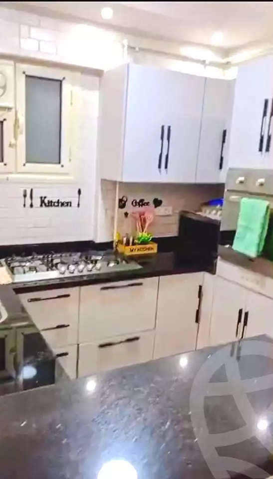 https://aqarmap.com.eg/ar/listing/6879081-for-sale-alexandria-bw-qyr-street-10