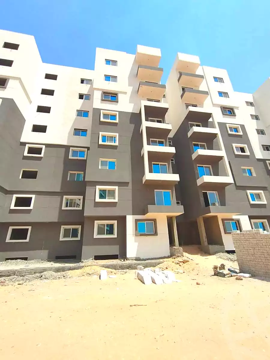 https://aqarmap.com.eg/ar/listing/6880097-for-sale-cairo-new-administrative-capital-r7-kmbwnd-stw