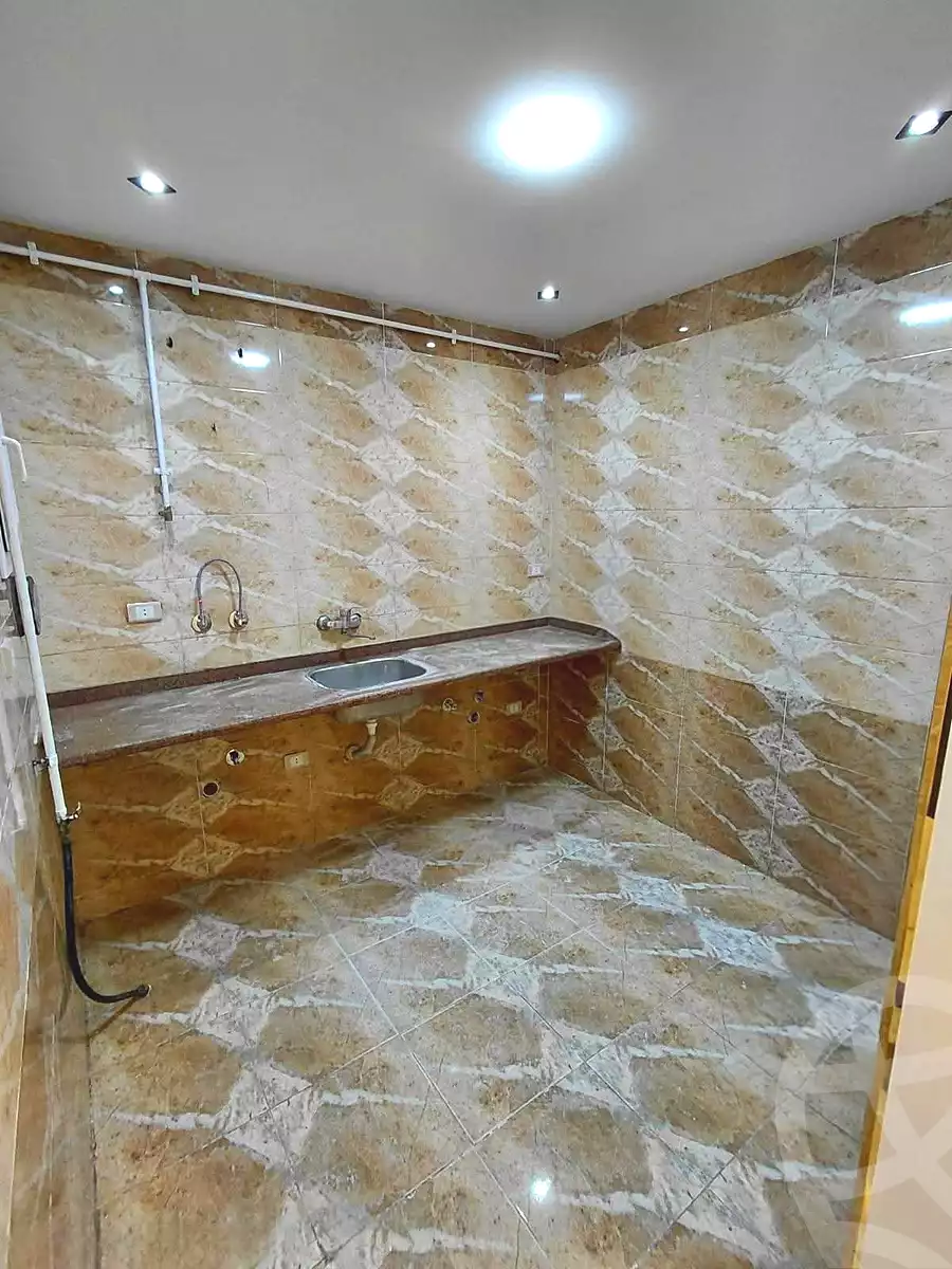 https://aqarmap.com.eg/ar/listing/6880306-for-sale-alexandria-sydy-bshr-sydy-bshr-bhry-khalil-hamada-st