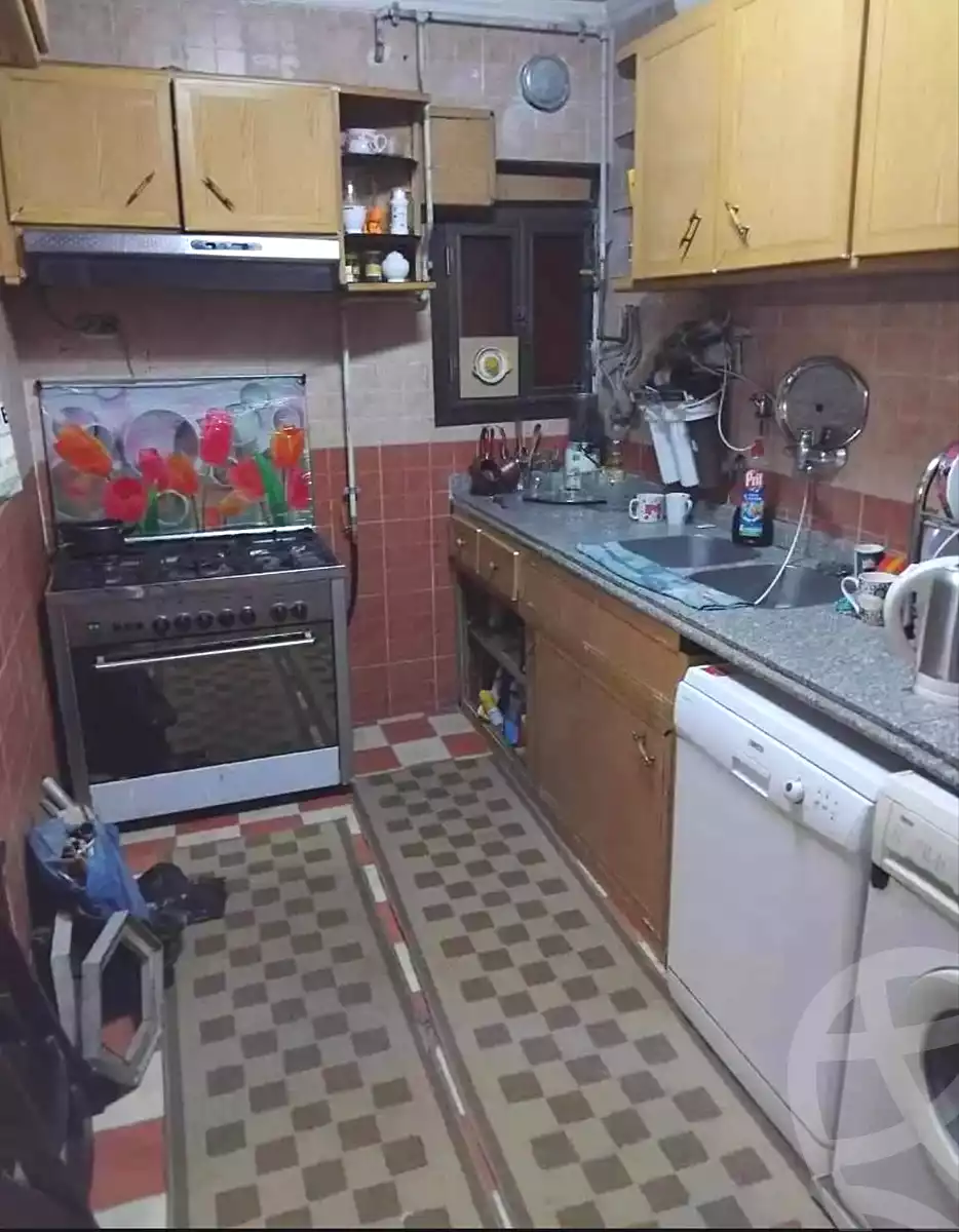 https://aqarmap.com.eg/ar/listing/6880629-for-sale-alexandria-sydy-bshr-sydy-bshr-bhry-shr-mhmd-njyb