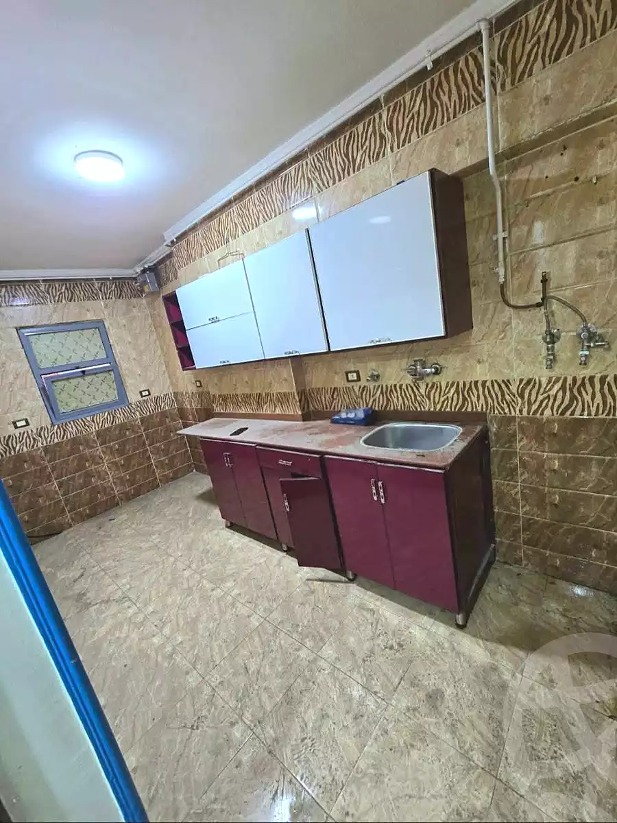 https://aqarmap.com.eg/en/listing/6880881-for-sale-alexandria-el-asafra-salman-el-farsi-st