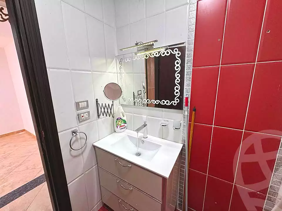 https://aqarmap.com.eg/ar/listing/6881031-for-rent-alexandria-sydy-bshr-sydy-bshr-bhry-mansour-el-qady-st