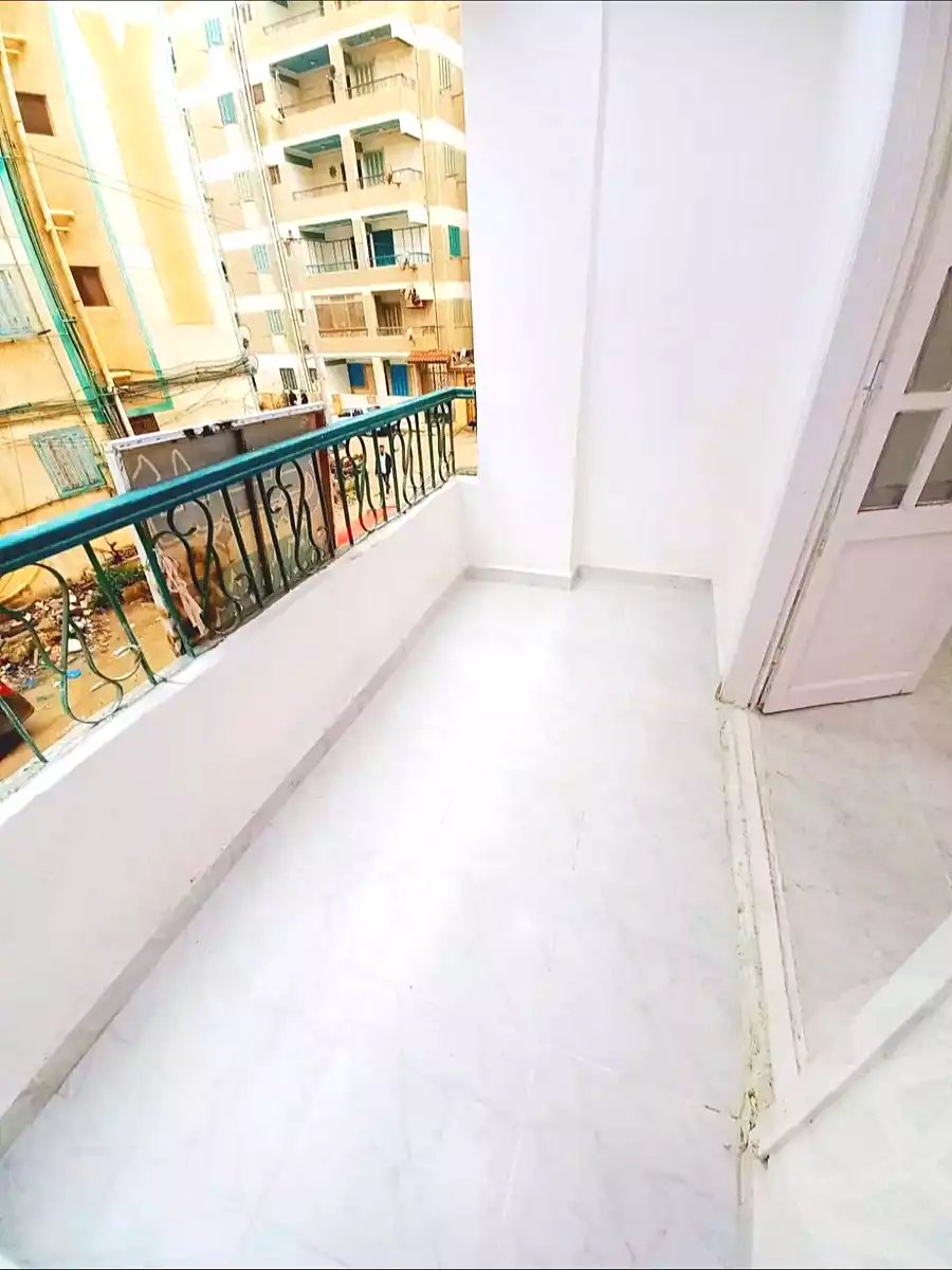 https://aqarmap.com.eg/ar/listing/6881095-for-sale-alexandria-al-agamy-shataa-el-nakheel