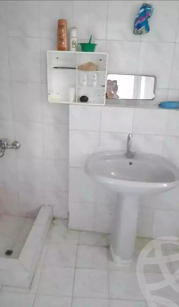 https://aqarmap.com.eg/en/listing/6881255-for-sale-alexandria-al-agamy-lbytsh-el-hanafeya-st