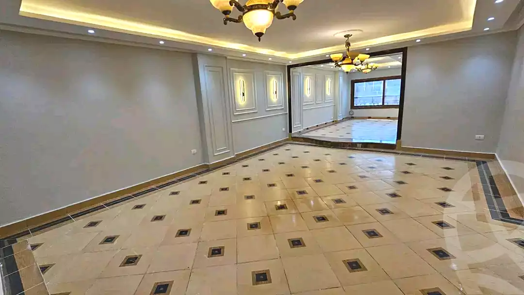 https://aqarmap.com.eg/ar/listing/6881269-for-sale-cairo-helwan-ahmed-enci-st