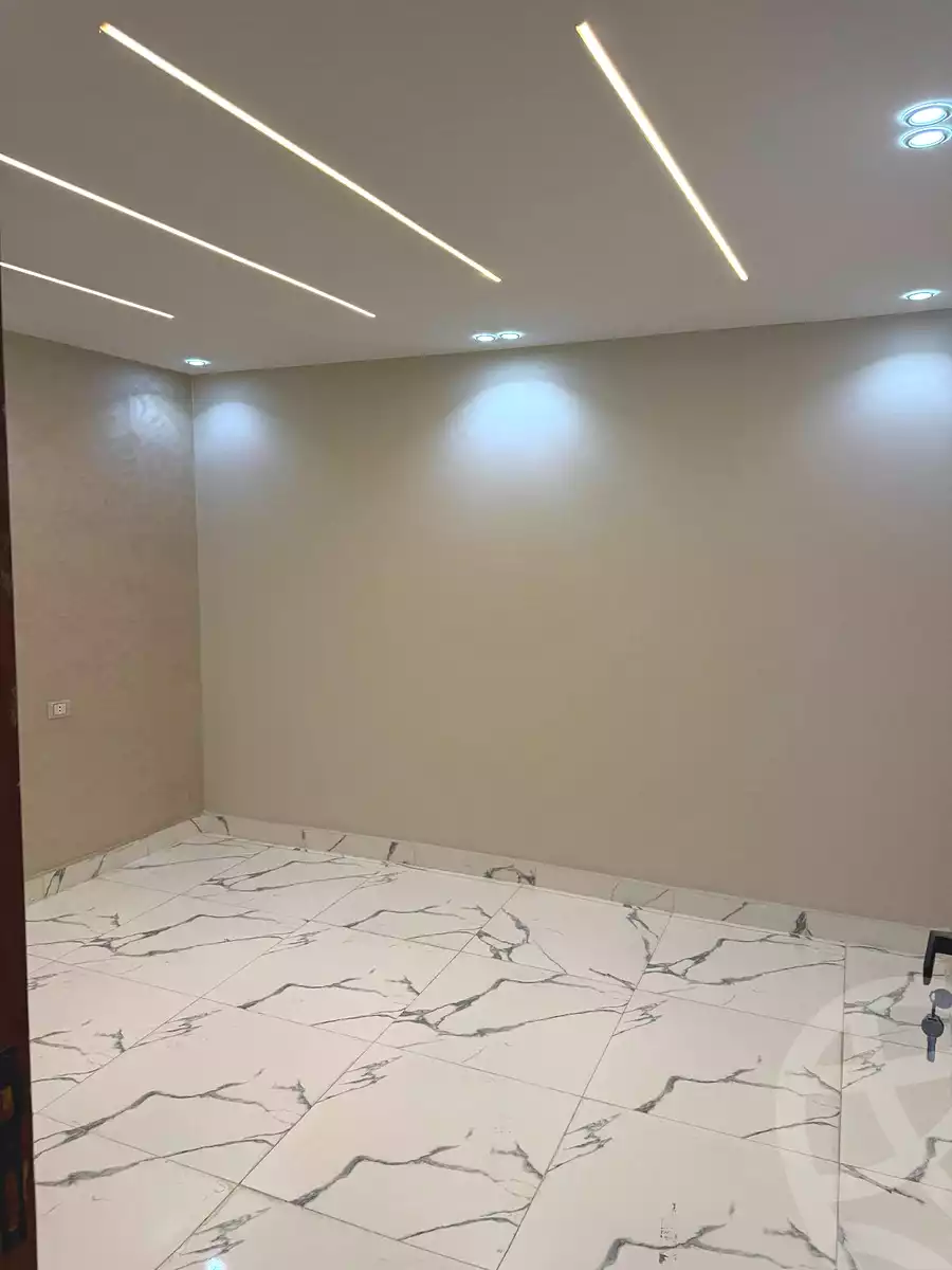 https://aqarmap.com.eg/ar/listing/6881448-for-sale-cairo-el-haram-el-lebeny-soltan-khattab-st