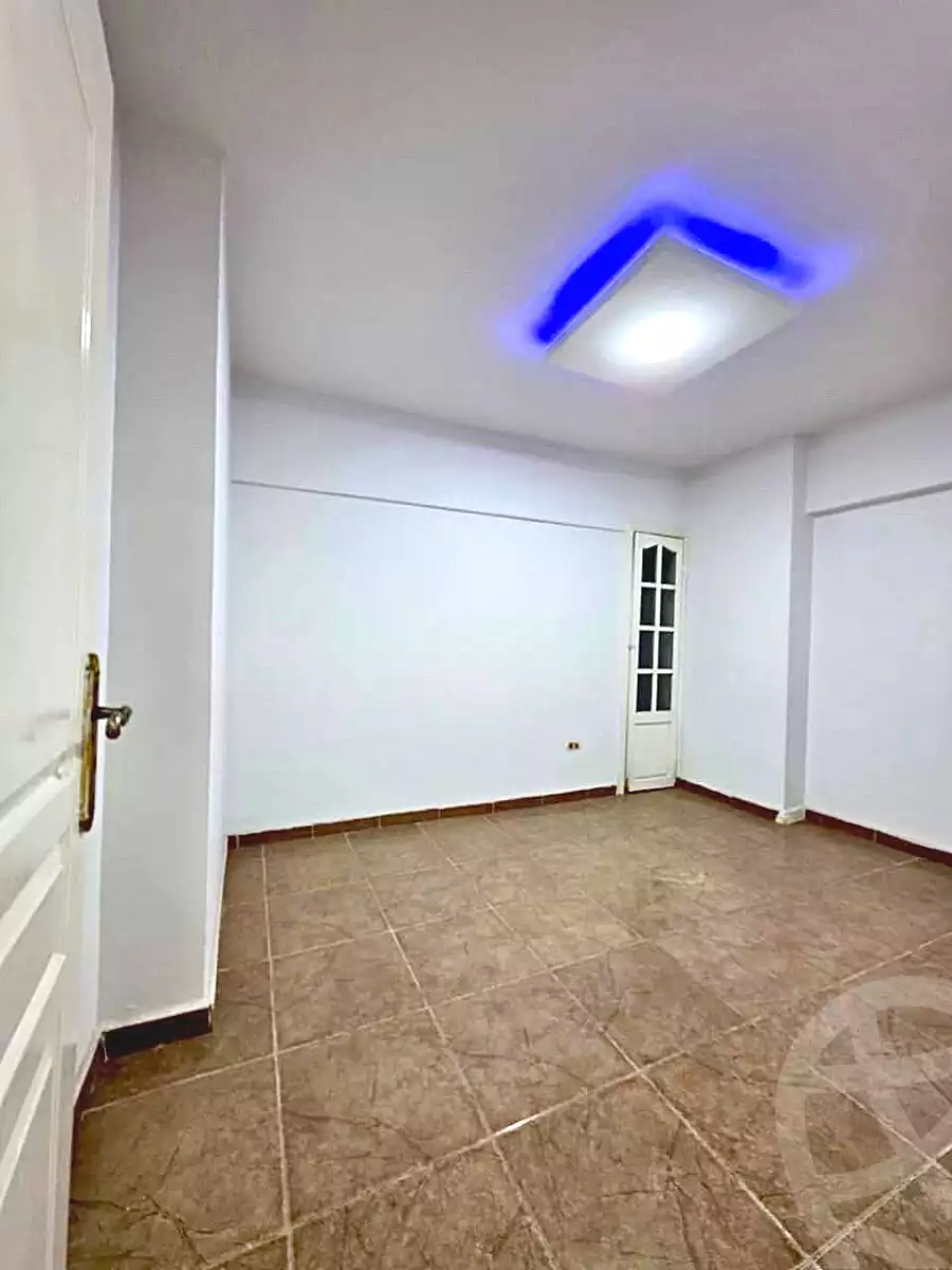https://aqarmap.com.eg/en/listing/6881590-for-sale-alexandria-el-asafra-menaa-aghadir-st
