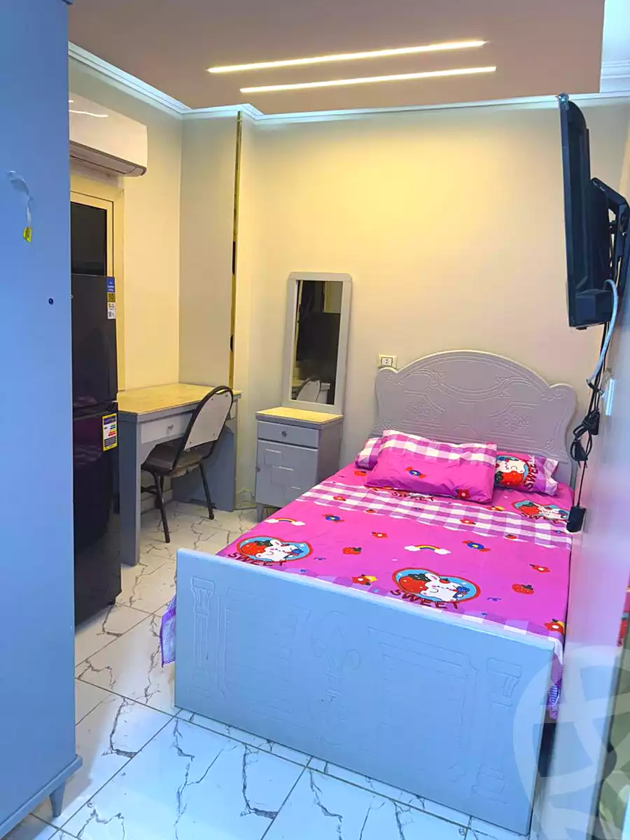 https://aqarmap.com.eg/ar/listing/6881786-for-rent-cairo-6th-of-october-el-ahyaa-neighborhood-1st-eighth-neighborhood