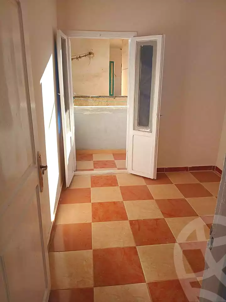 https://aqarmap.com.eg/ar/listing/6882015-for-sale-alexandria-al-agamy-el-hanouvel-el-warsha-st