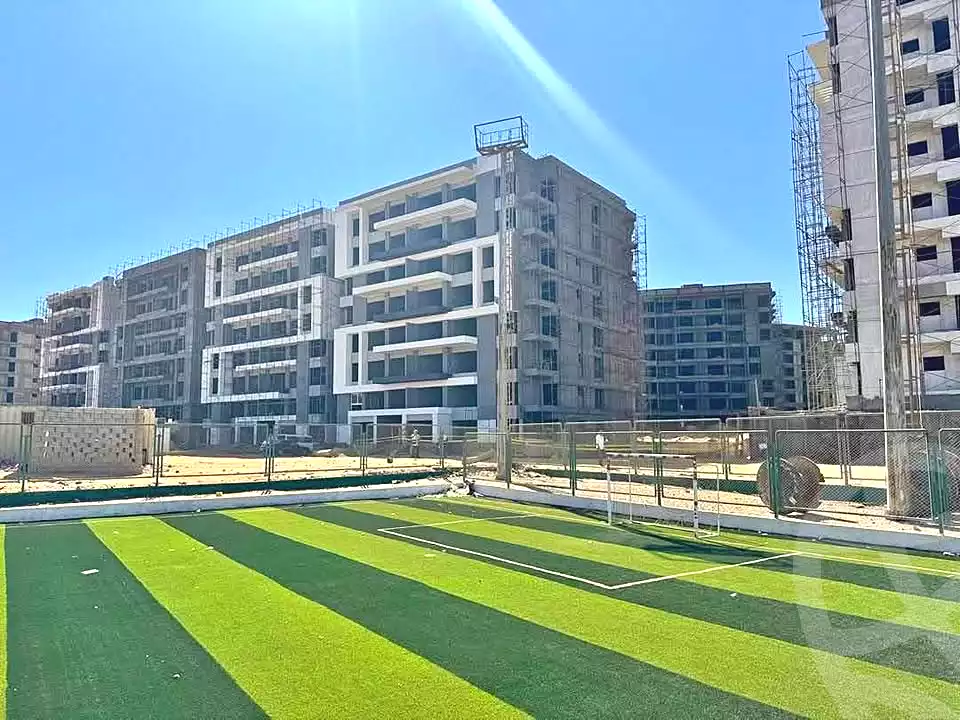 https://aqarmap.com.eg/ar/listing/6882099-for-sale-cairo-new-administrative-capital-r7-syn-7