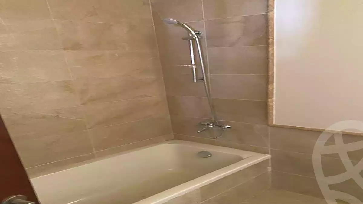 https://aqarmap.com.eg/ar/listing/6882296-for-rent-cairo-new-cairo-compounds-mivida-boulevard-mivida