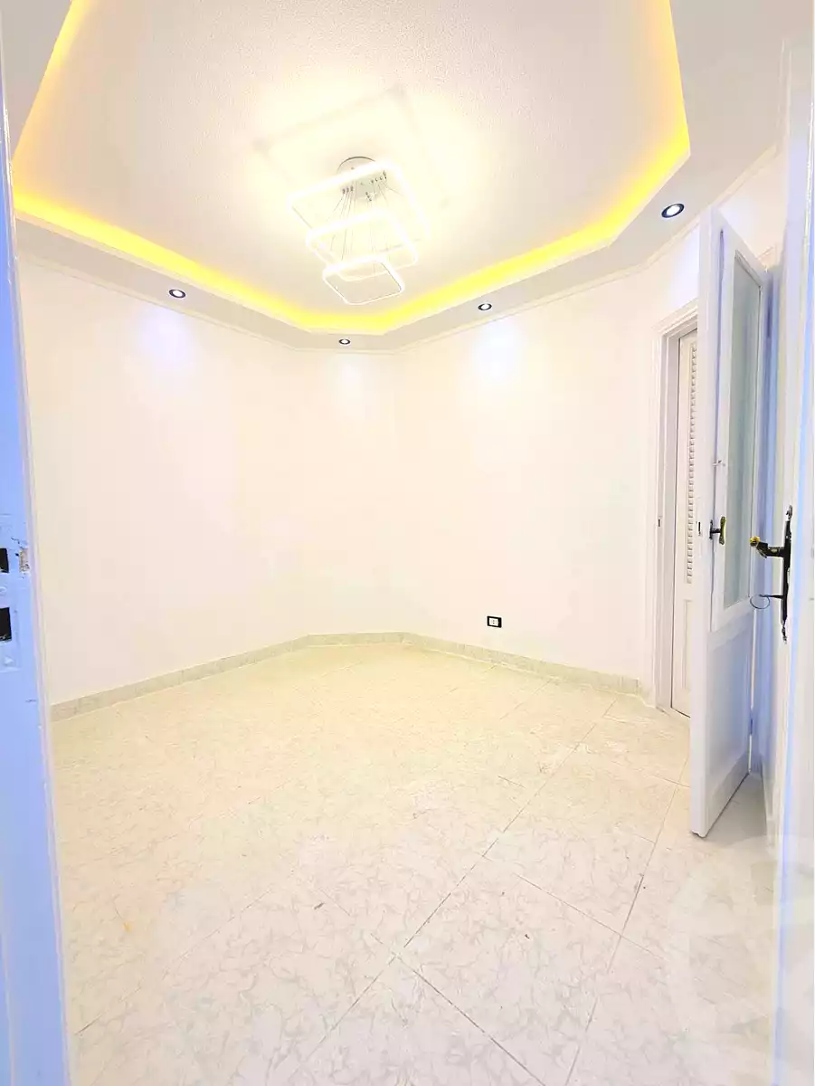 https://aqarmap.com.eg/en/listing/6882958-for-sale-alexandria-al-agamy-shataa-el-nakheel